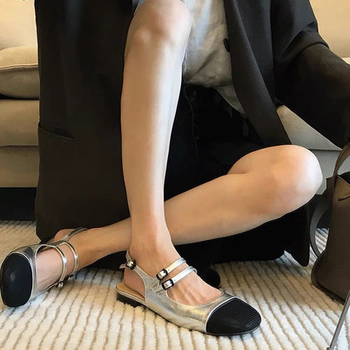 Damen Ballerinas mit stylischen Riemen und modischem Spitzenverschluss EB