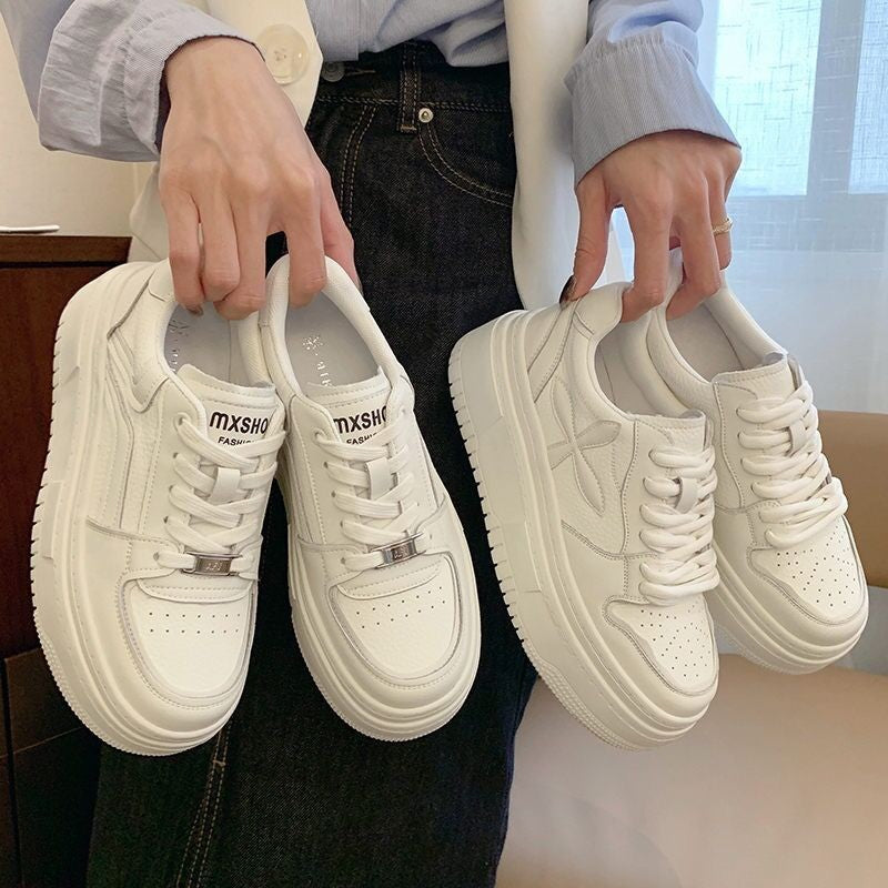 Damen Sportliche Plateau-Sneaker mit rutschfester Gummisohle und atmungsaktivem Obermaterial EB