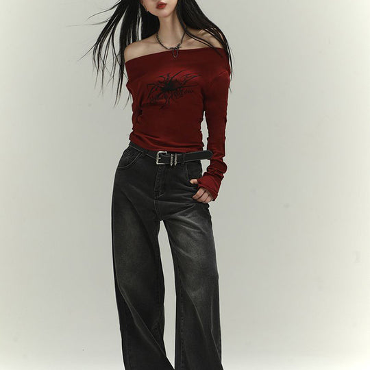 Damen Langarmshirt mit asymmetrischem Ausschnitt und grafischem Druck EB