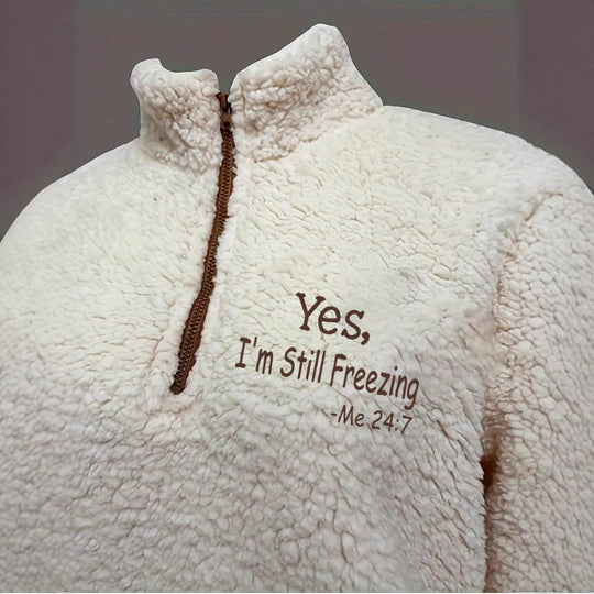 Damen kuscheliger Fleece-Pullover mit kurzem Reißverschluss und originellem Schriftzug EB