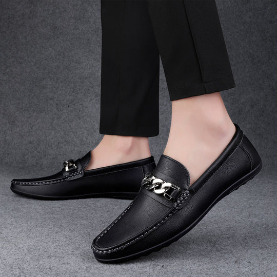 Damen Mokassins mit stilvollem Kettendetail EB