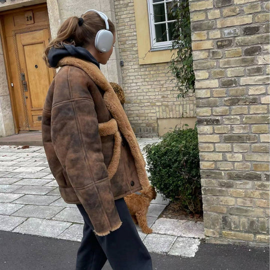 Damen gemütliche Teddy jacke mit praktischen Taschen EB