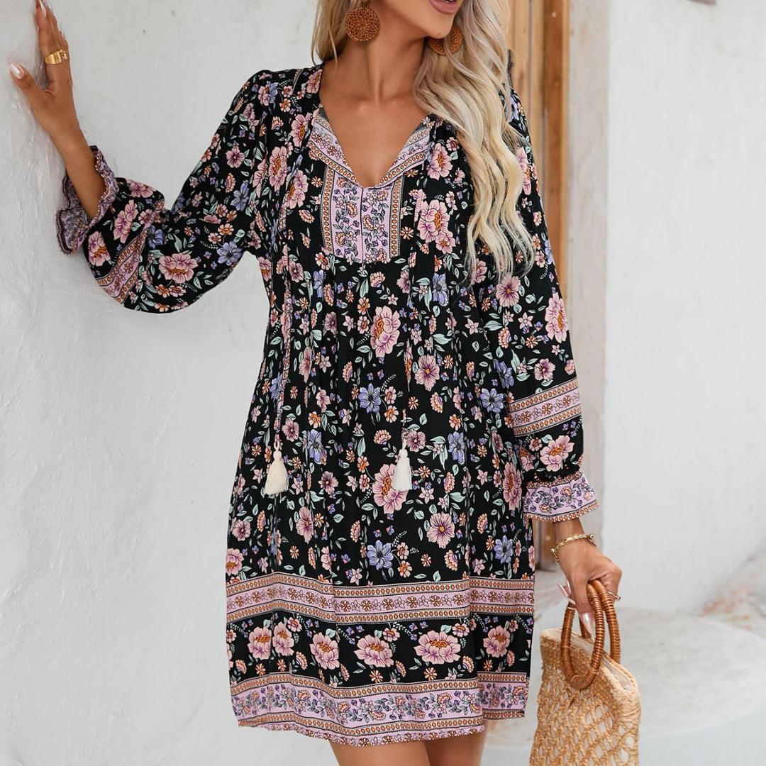 Damen Sommerliches Blumenkleid mit V-Ausschnitt und Raffungen EB