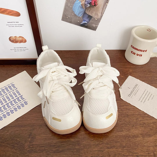 Damen Sneakers mit innovativem Schnürsystem und atmungsaktiver Oberflächenstruktur EB