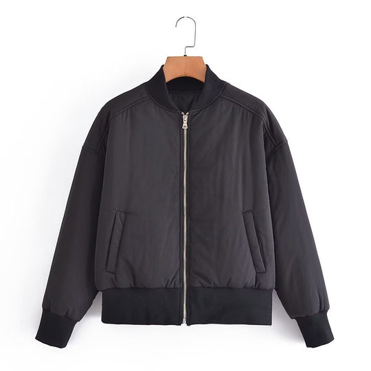 Damen Kurz geschnittene wattierte Blousonjacke mit geripptem Saum EB