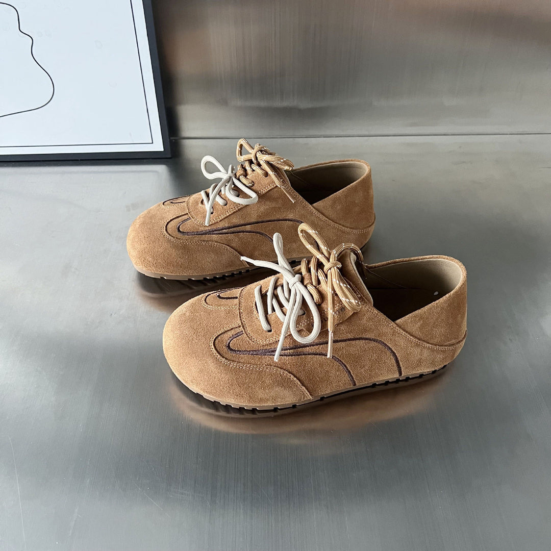 Damen modische Wildleder-Sneaker mit stilvollem Design und innovativem Schnürsystem EB