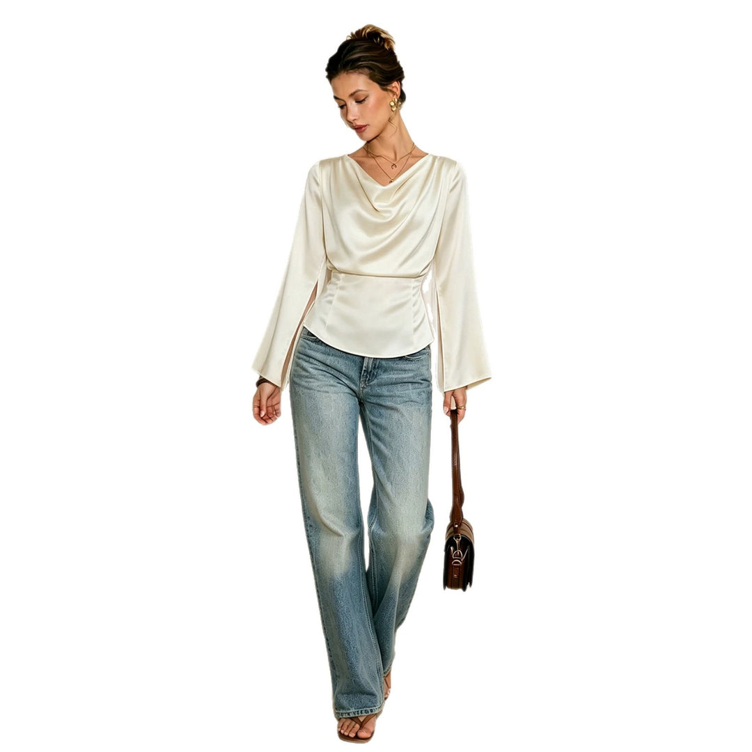 Damen elegante Satinbluse mit Wasserfallausschnitt, taillierter Silhouette und langen Ärmelschlitzen Eichborn Berlin