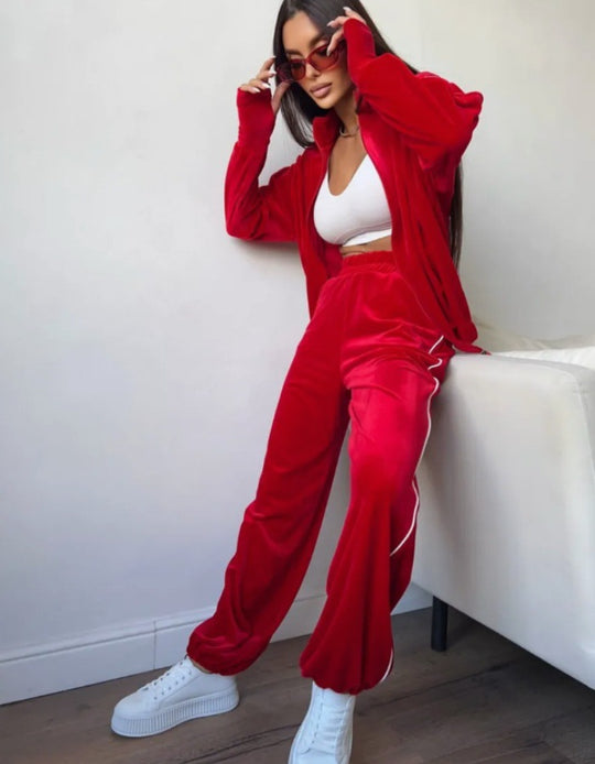 Damen elegantes Velours-Loungewear-Set im sportlichen Design mit kontrastierenden Streifen EB