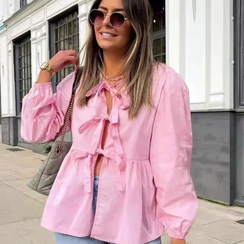 Damen Bluse mit verspielten Rüschendetails und Raffinförderungen EB