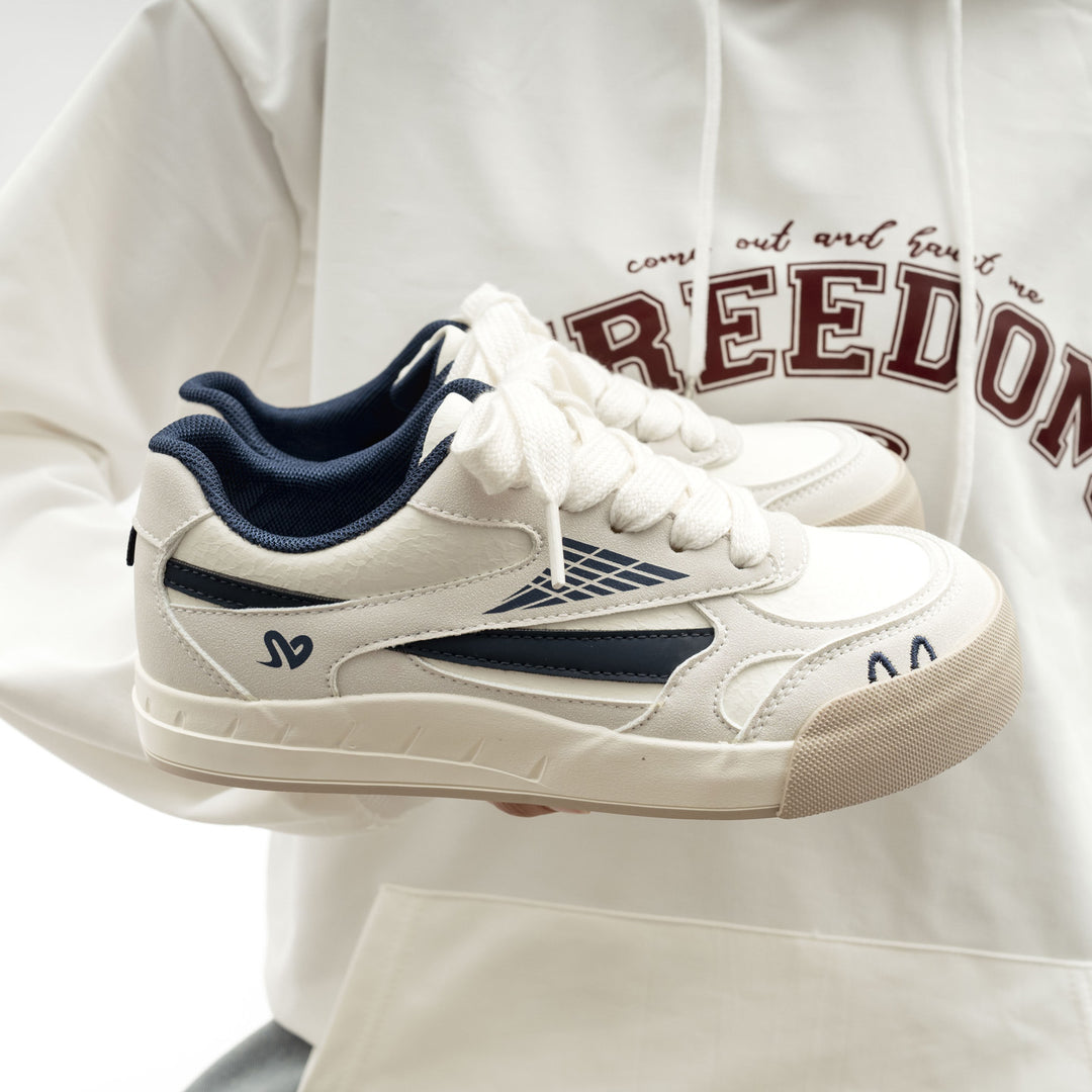 Damen Sportliche Sneaker mit atmungsaktiven Mesh-Einsätzen und griffiger Sohle EB