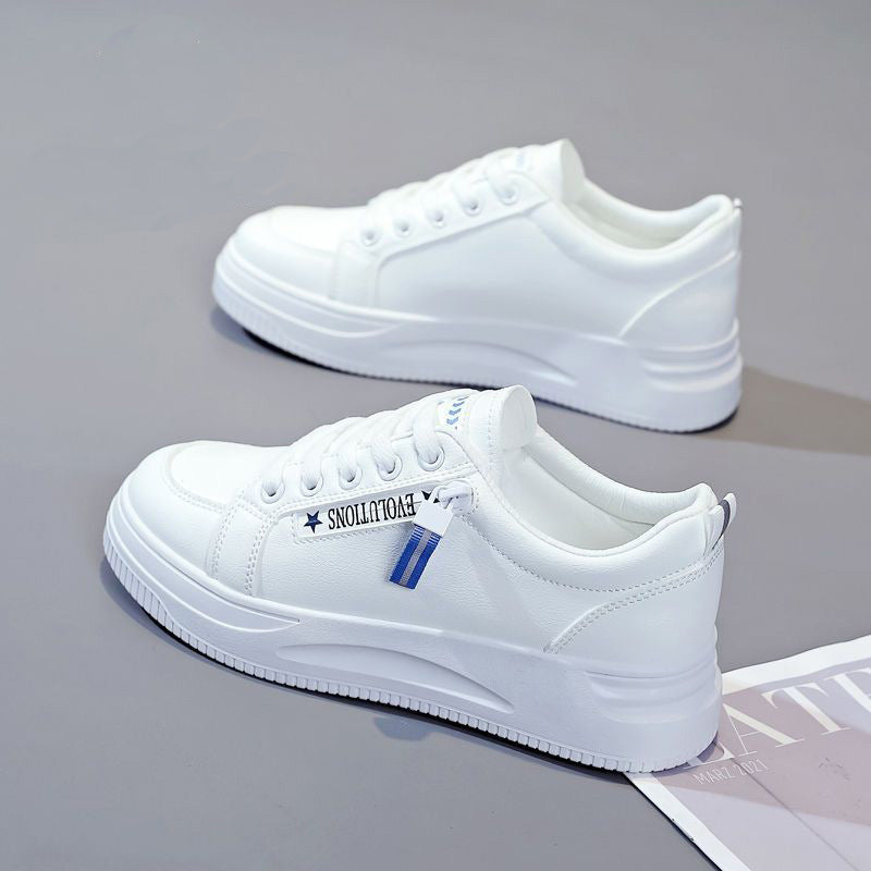 Damen Sportliche Sneakers mit zeitgemäßem Design und dämpfender Sohle EB