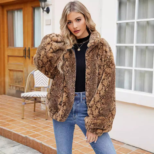 Damen Kuschelige Kunstpelzjacke im Schlangenlook EB