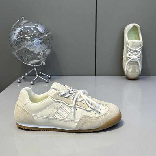 Damen Sportliche Sneakers mit atmungsaktiver Oberflächenstruktur und rutschfester Laufsohle EB