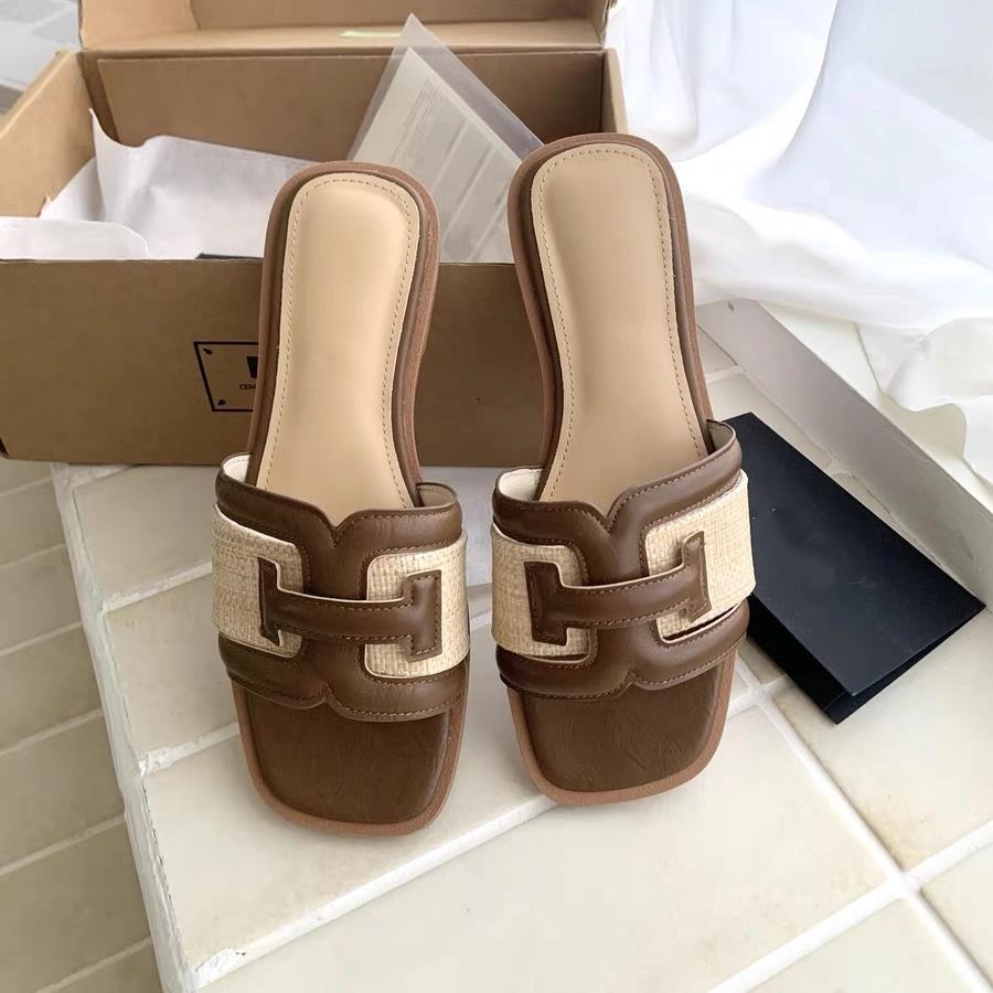 Damen modische Slipper mit elegantem Riemendesign und gepolstertem Fußbett EB
