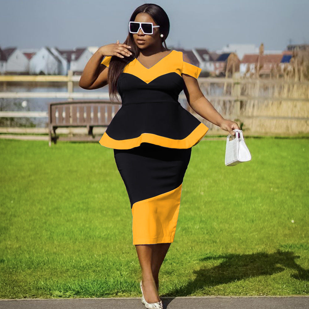 Damen Peplum Kleid mit kontrastierenden Akzenten und figurbetontem Schnitt EB