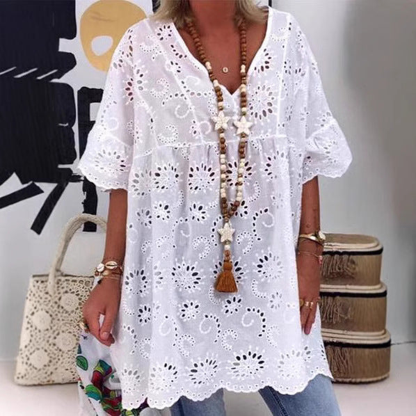 Damen Bluse mit floralen Stickereien und weiten Ärmeln EB