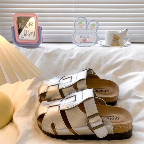 Damen Sandalen im modernen Design von EB