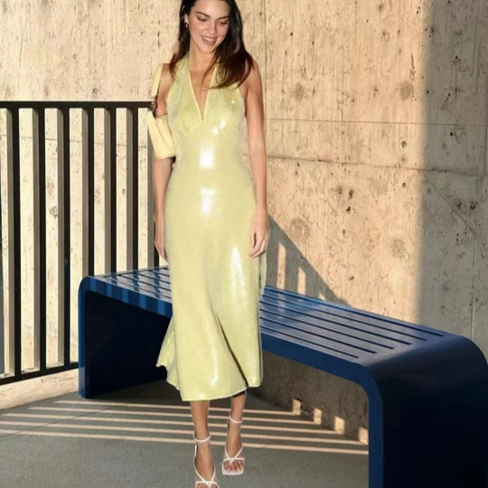 Damen Elegantes Midi-Kleid mit schimmerndem Obermaterial und V-Ausschnitt EB