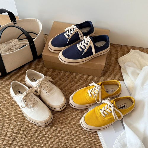 Damen Sportliche Canvas Sneakers im zeitlosen und minimalistischen Design EB