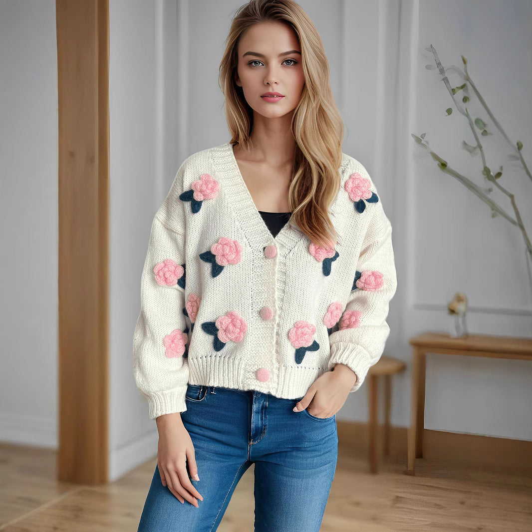 Damen Strickjacke mit floralen Applikationen und knöpfbarem Design EB