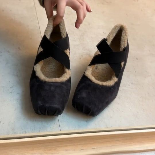 Damen Ballerina-Schuhe mit kuscheligem Innenfutter und elegantem Riemendesign EB
