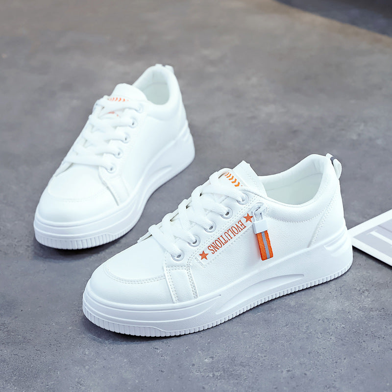 Damen Chunky Sneakers mit sportlichem Design und trendigen Akzenten EB
