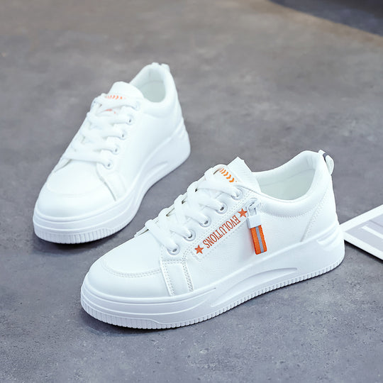 Damen Chunky Sneakers mit sportlichem Design und trendigen Akzenten EB