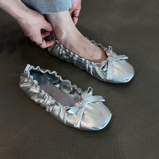 Damen Ballerina-Schuhe mit gerafftem Design und verspieltem Schleifendetail EB