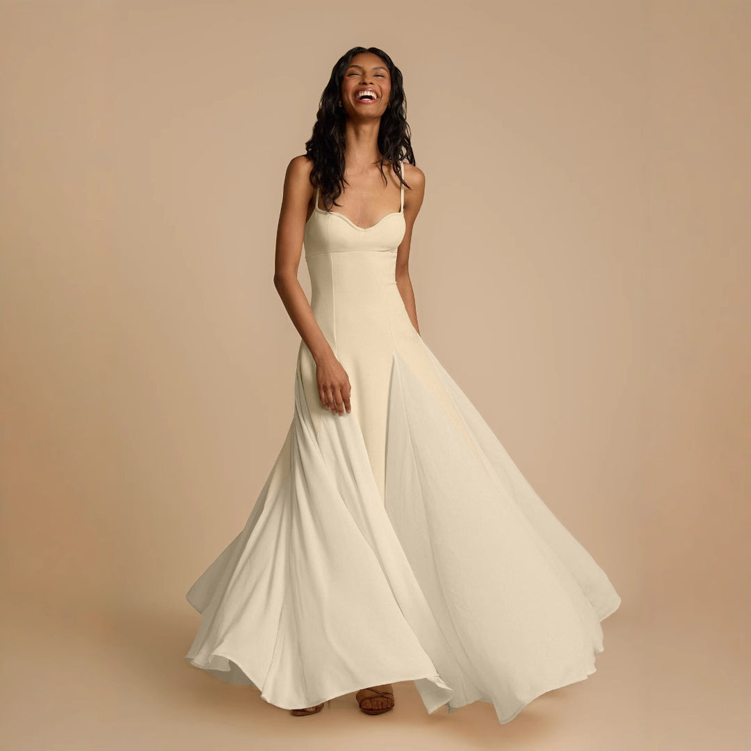 Damen Elegantes Abendkleid mit asymmetrischem Saum und feinen Rüschen EB