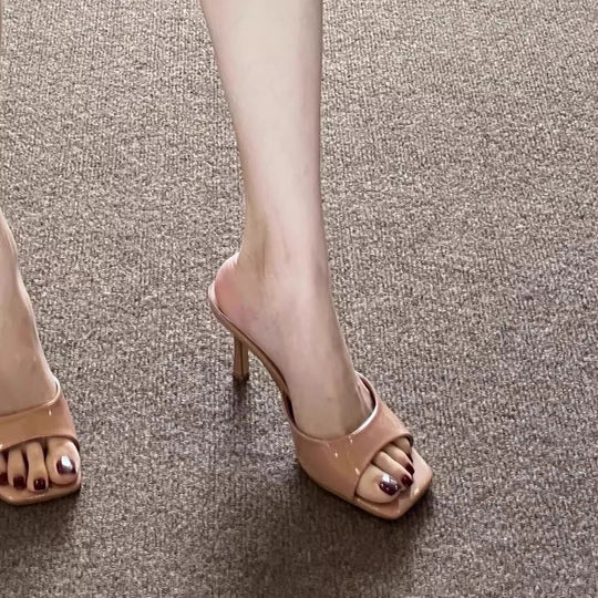 Damen Hochhackige Sandalen mit verziertem Riemendesign EB