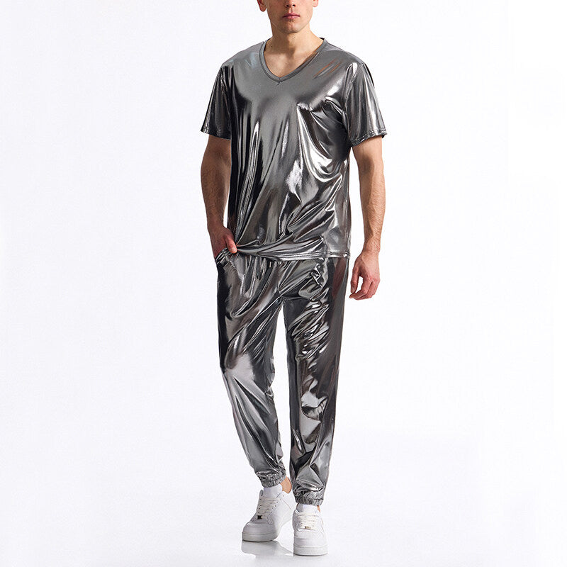 Herren glänzendes Sport-Outfit mit modernem V-Ausschnitt und elastischem Bund EB