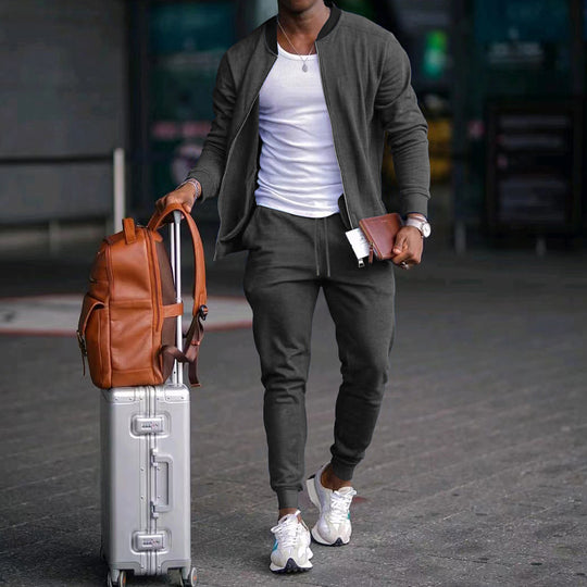 Herren Sportliches Freizeit-Set aus atmungsaktivem Material mit Reißverschluss und praktischen Taschen EB