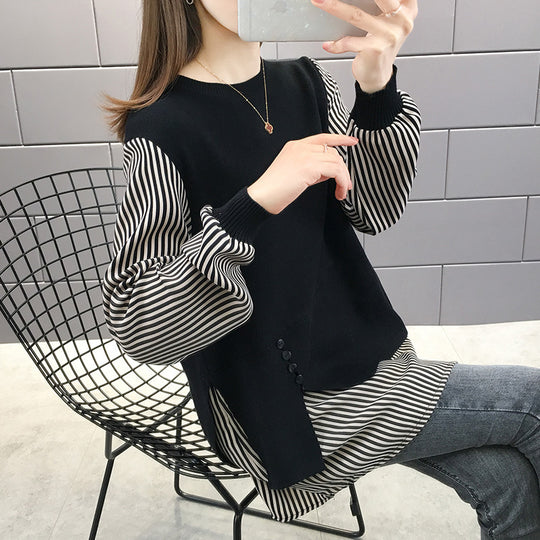 Damen Layered Sweatshirt mit gestreiften Ärmeln und Knopfdetails EB