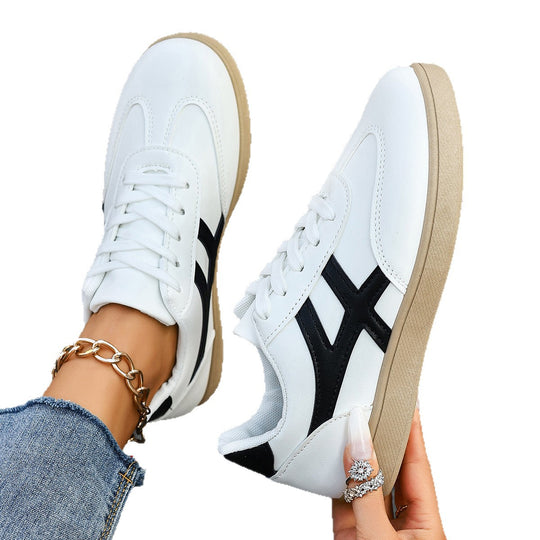 Damen Komfortable Sneaker mit modischem Design EB