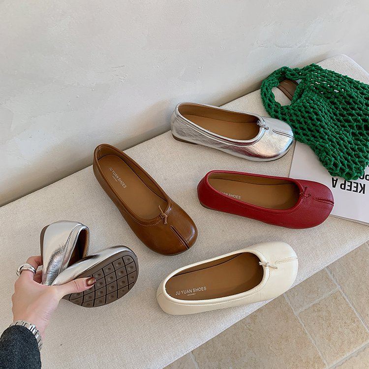 Damen Ballerina-Schuhe mit modischen Einschnitten und bequemer Sohle EB