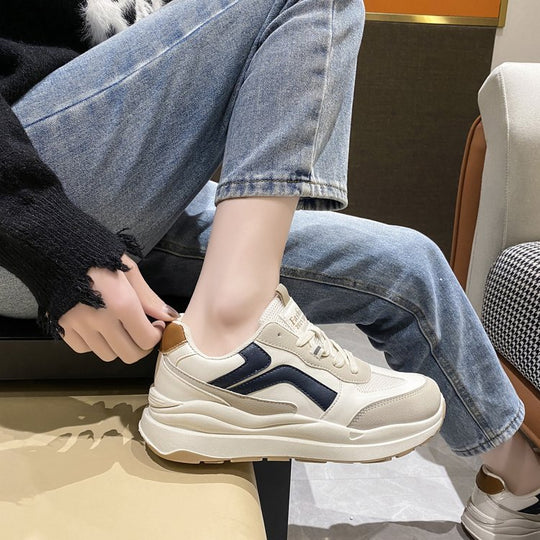 Damen Sneaker mit dämpfender Laufsohle und atmungsaktivem Obermaterial EB