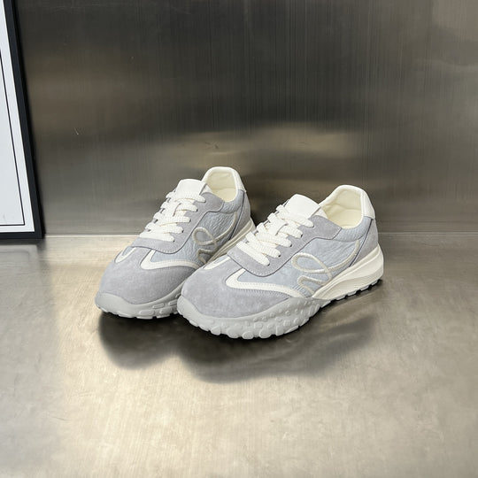 Damen Sportliche Sneakers mit gepolstertem Futter und rutschfester Laufsohle EB