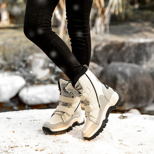 Damen Winterstiefel mit isolierender Fütterung und rutschfester Sohle EB
