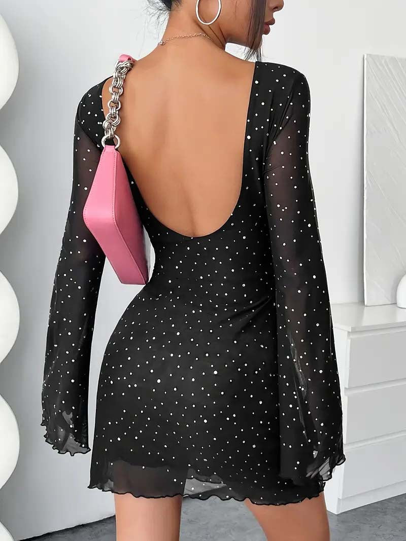 Damen elegantes Minikleid mit tiefem Rückenausschnitt und ausgestellten Ärmeln EB
