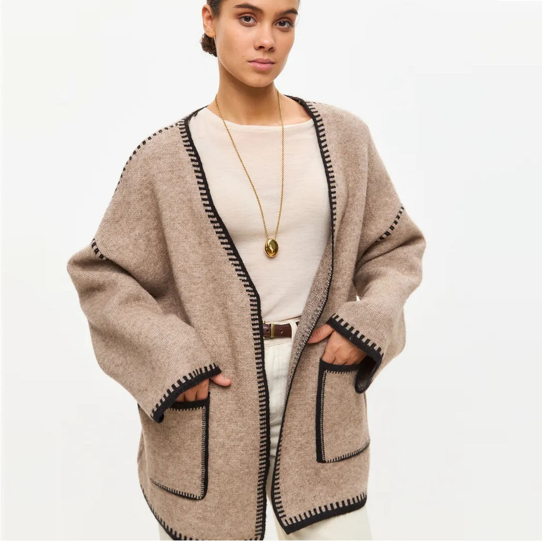 Damen Strickjacke mit weitem Schnitt und dekorativem Gürtel EB