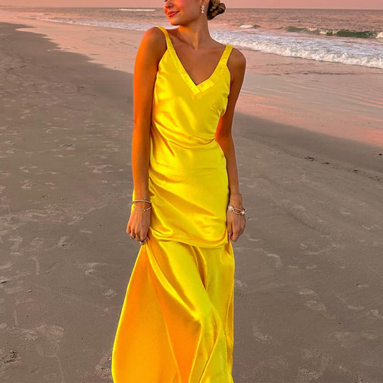 Damen Sommerliches Maxikleid mit elegantem V-Ausschnitt und fließender Silhouette EB