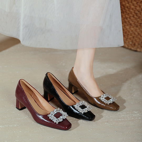 Damen Elegante Schuhe mit zeitlosen Schmuckakzenten EB