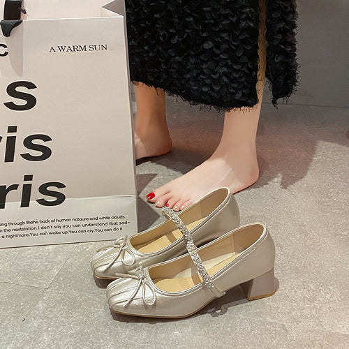 Damen Ballerinas mit funkelndem Riemen und zierlicher Schleifenverzierung EB