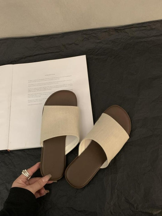 Damen modische Riemchen-Pantoletten mit breitem Fußbett EB