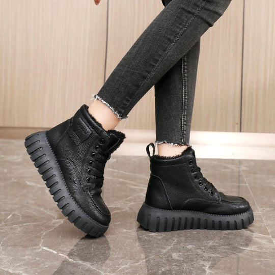 Damen Winterschuhe mit kuscheligem Innenfutter und robustem Profil EB