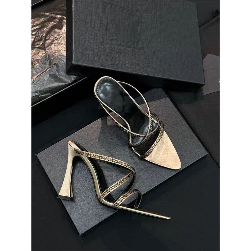 Damen elegante Absatzsandalen mit modischem Riemendesign und funkelnden Strassakzenten EB