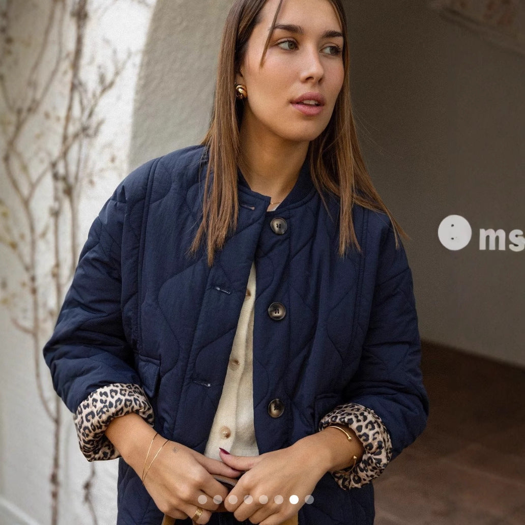 Damen Steppjacke mit strukturiertem Design und praktischen Taschen EB