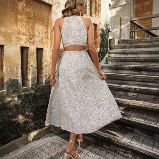 Damen Maxikleid mit floralem Design und schwingendem Saum EB