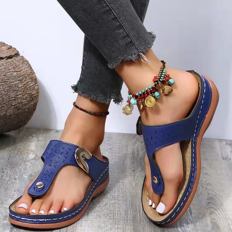 Damen Komfortable Zehentrenner-Sandalen mit anatomischem Fußbett und modischem Riemendesign EB