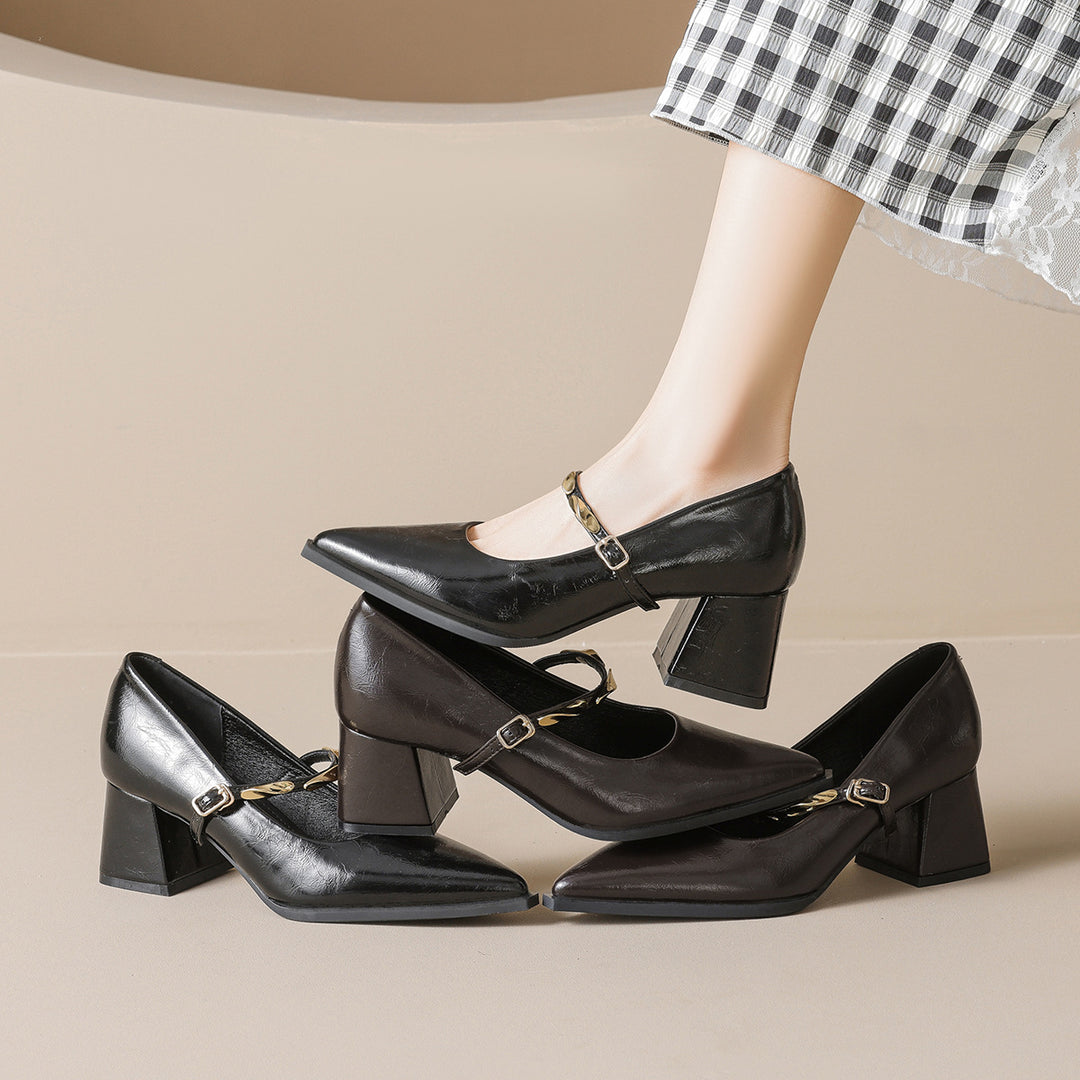 Damen elegante Pumps mit verstellbarem Riemen und schickem Detail EB